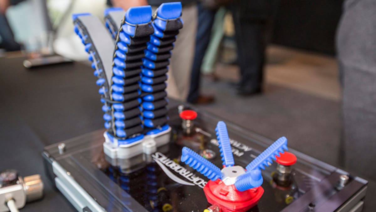 Robot Lunak Mirip Venom dengan Gel Elektro-Morfik yang Bisa Berubah Bentuk