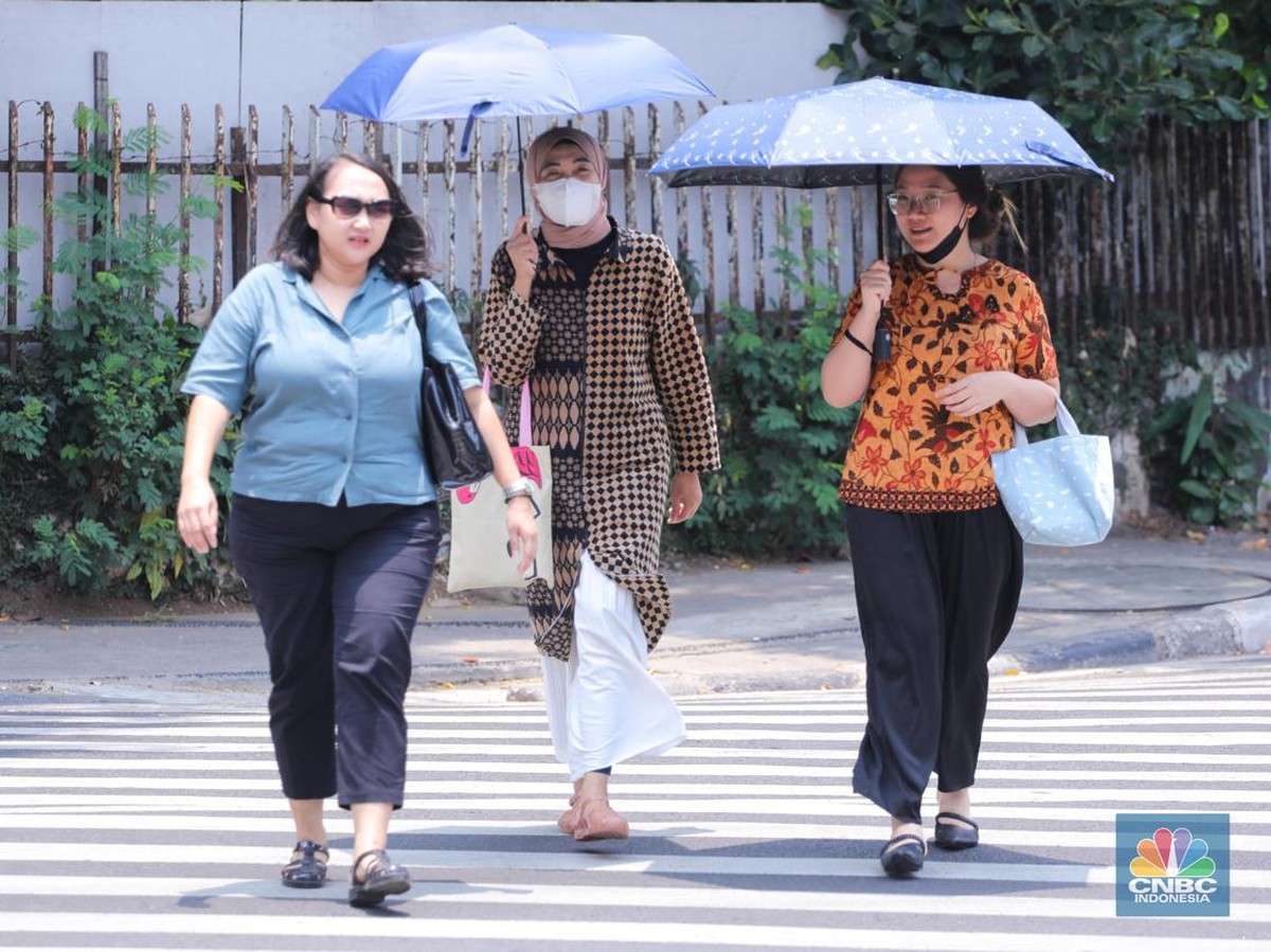 Cuaca Panas di Indonesia: Penyebab dan Peringatan Hujan 17-19 Oktober 2025