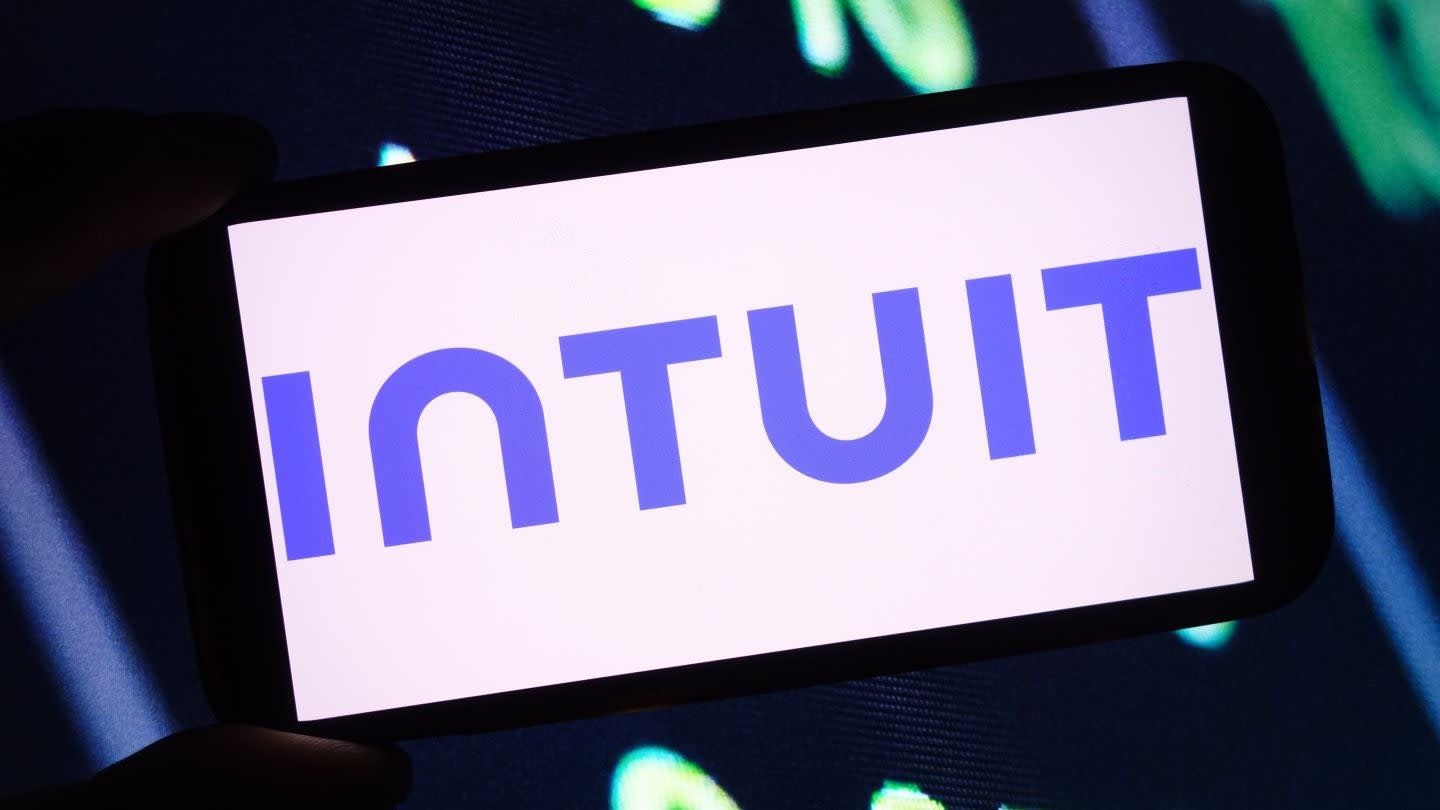 Intuit dan Aprio Bersinergi Hadirkan Solusi ERP AI untuk Bisnis Menengah