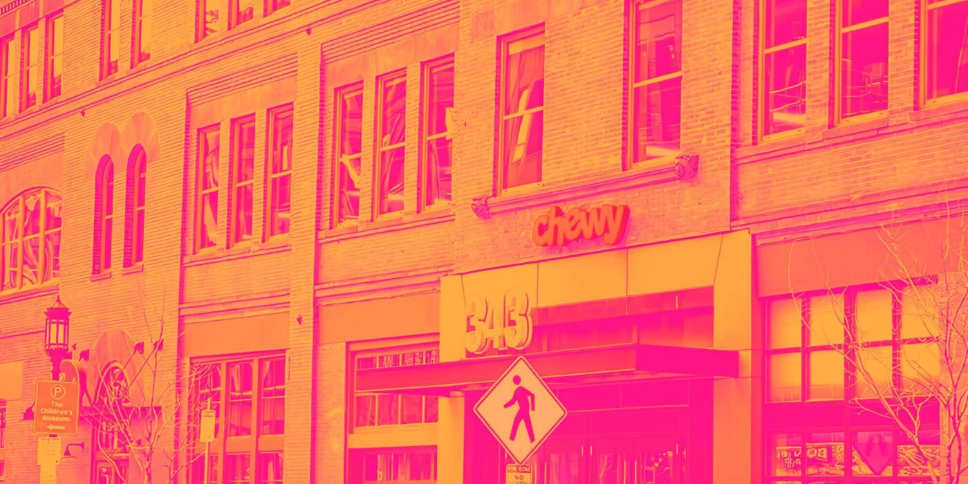 Saham Internet Konsumen: Siapa yang Siap Mengalahkan Persaingan Pasar?