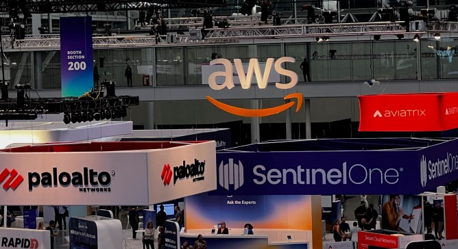 Gangguan DNS di AWS Bikin Situs dan Aplikasi Besar di Dunia Lumpuh