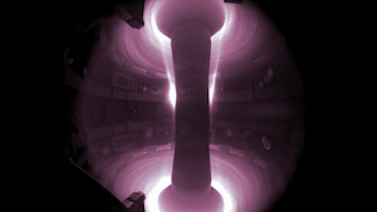 Terobosan Metode Menstabilkan Plasma di Tokamak Sferis untuk Energi Fusi