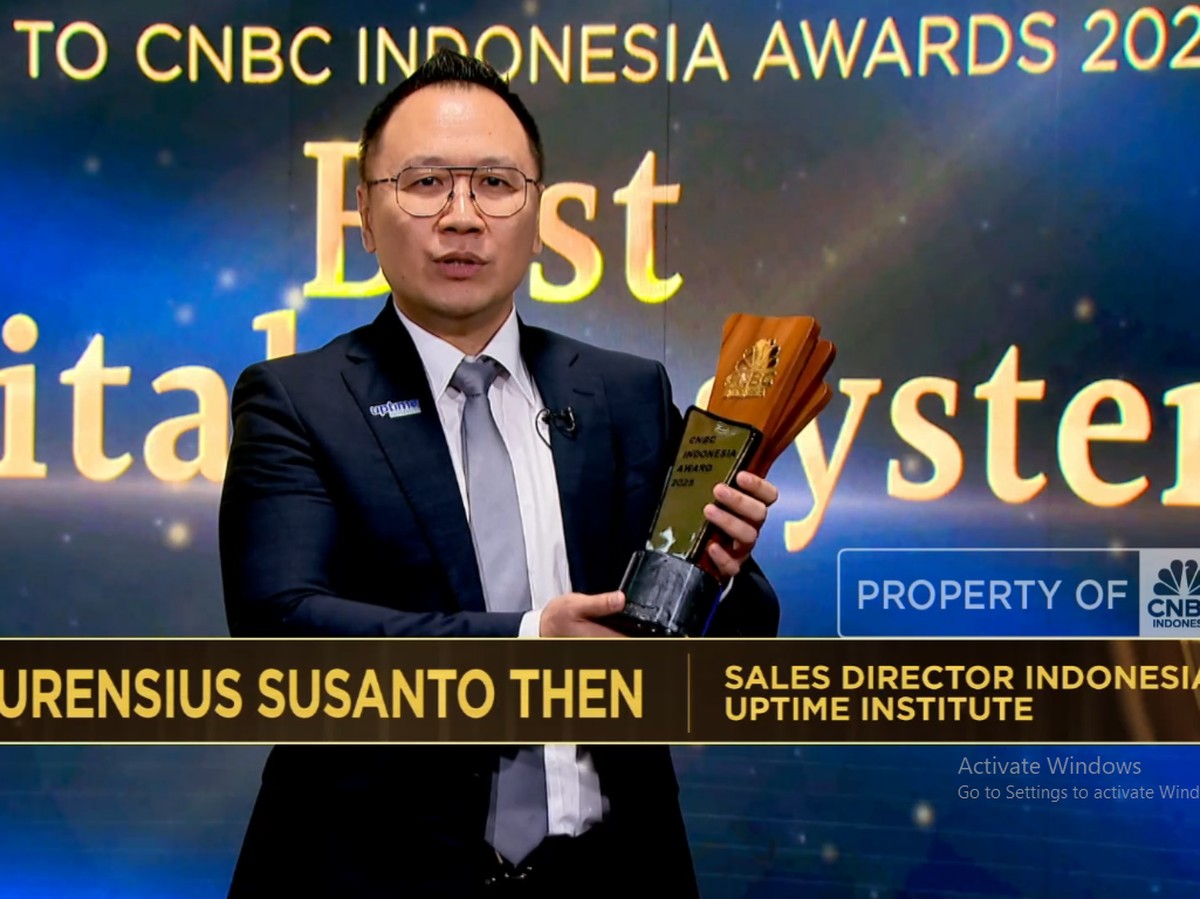 CNBC Indonesia Apresiasi Uptime Institute Sebagai Juara Ketahanan Data Center