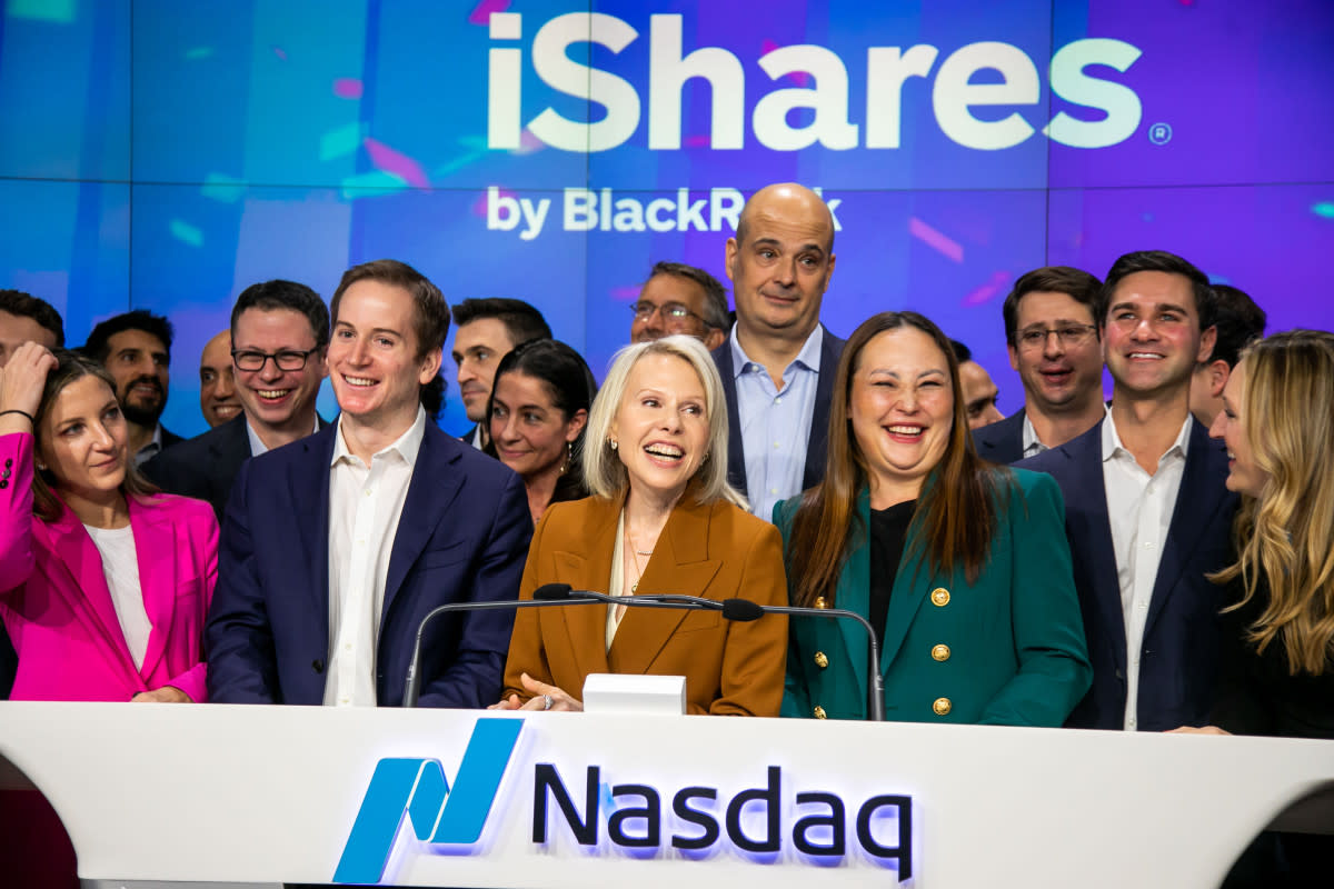 BlackRock Memudahkan Bitcoin Whales Masuk ke Pasar Tradisional Lewat ETF