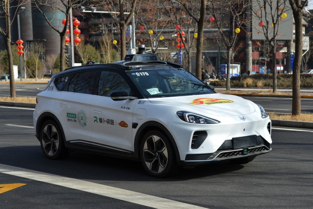 Baidu dan PostBus Uji Coba Robotaxi di Swiss Timur Mulai Desember 2024