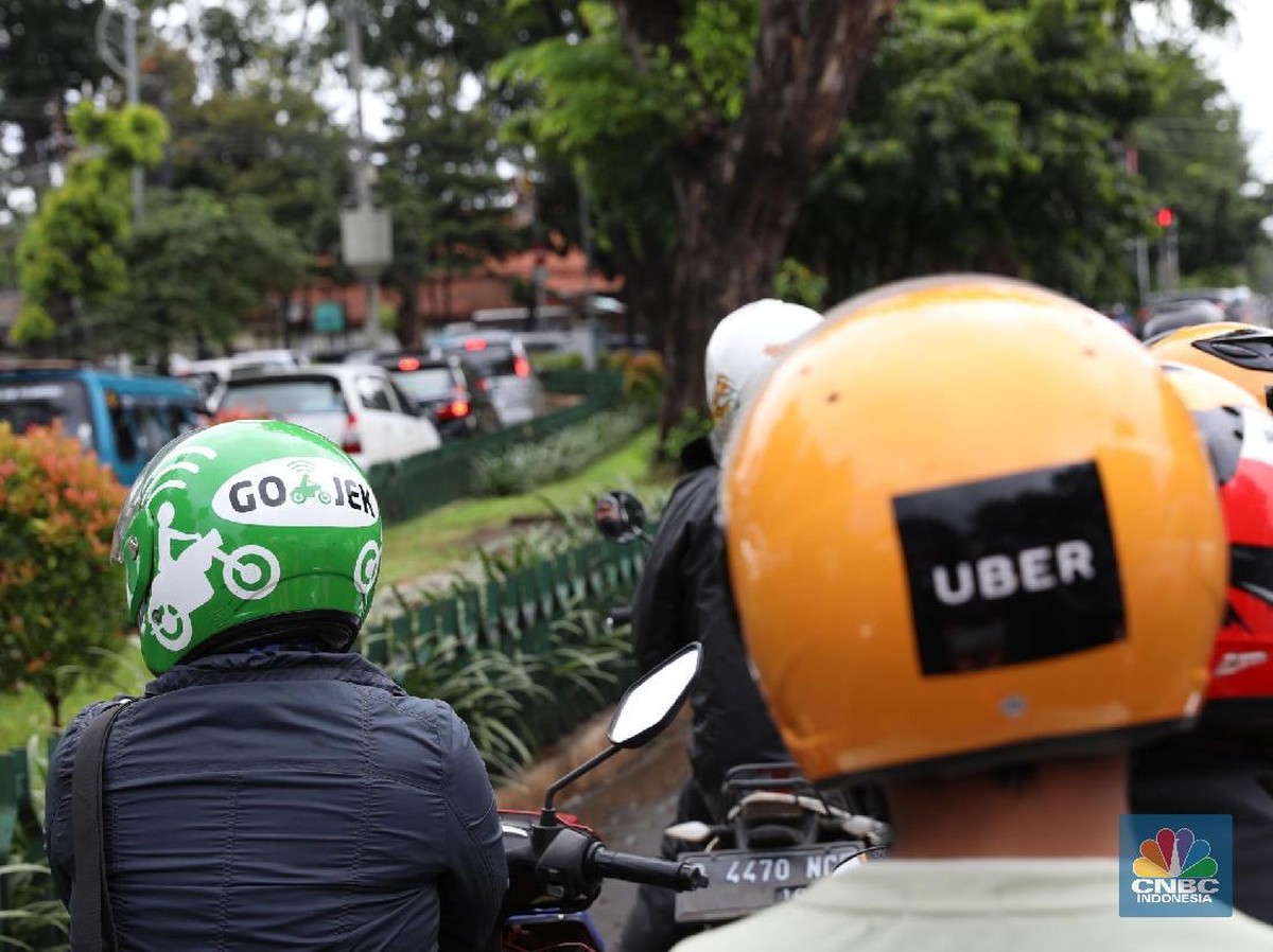 Uber Dorong Pengemudi Beralih ke Mobil Listrik dengan Insentif Besar