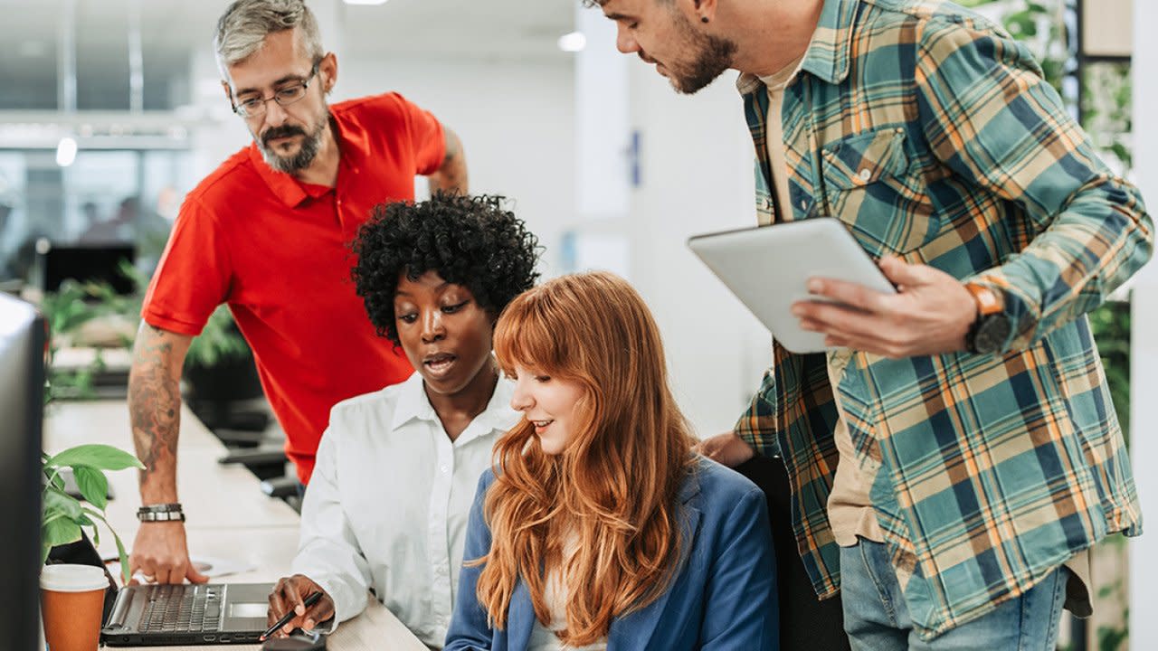 Startup Fokus Gunakan AI Tingkatkan Kreativitas, Bukan Gantikan Pekerja