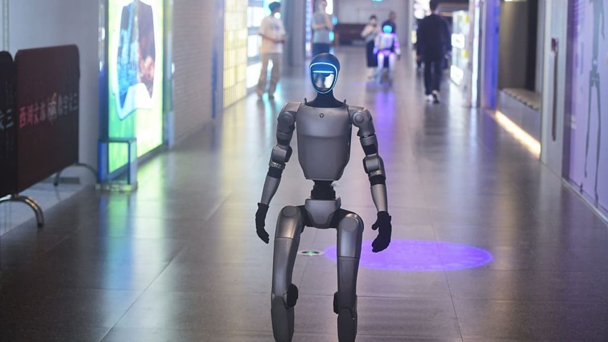 Robot Masa Depan yang Bergerak dengan Otot Hidup Seperti Manusia