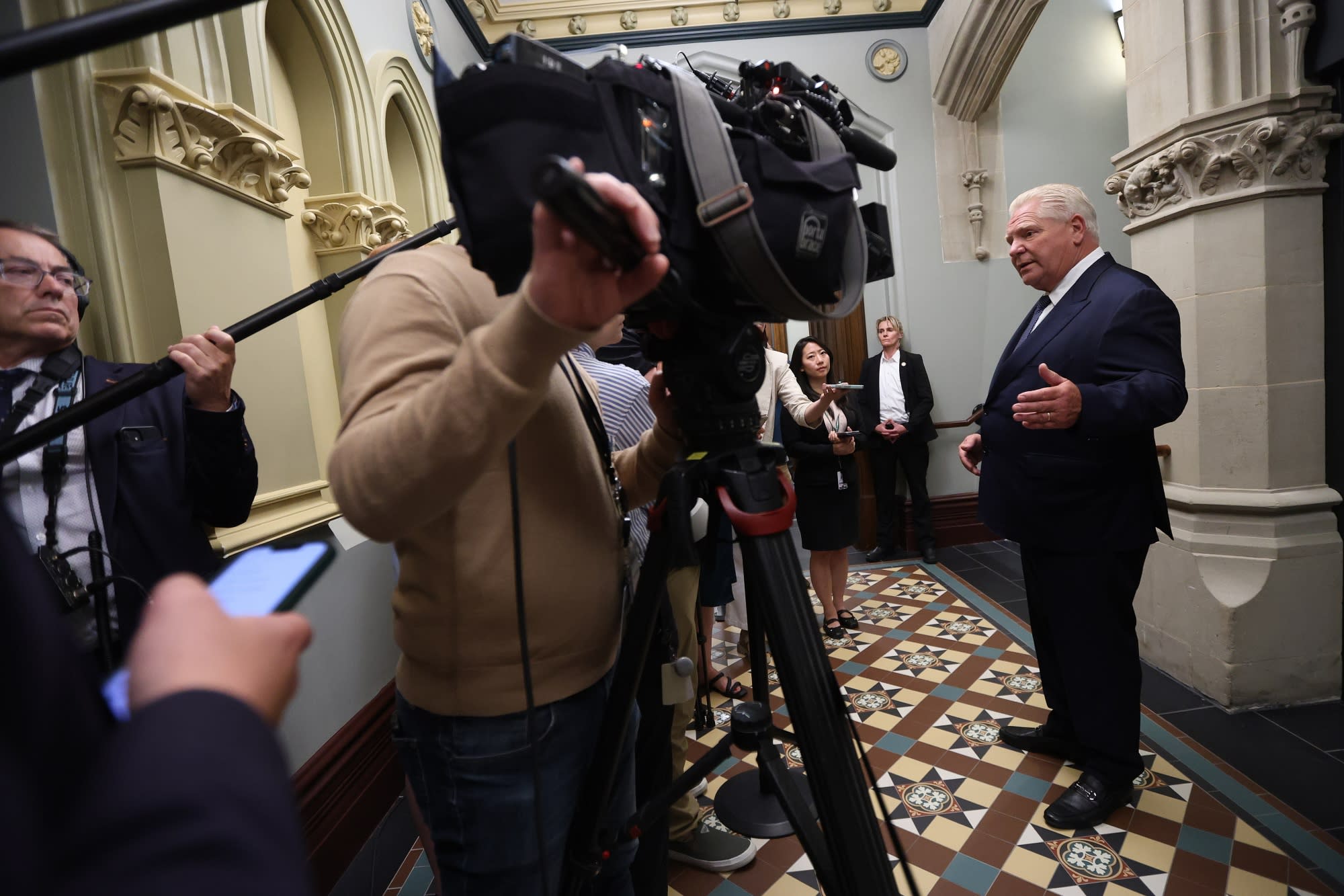 Iklan Anti-Tarif Ontario Picu Ketegangan Dagang di AS dan Balas Trump