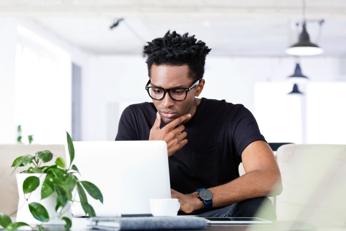 Lebih Baik Investasi di Taiwan Semiconductor dan Broadcom Daripada IonQ Sekarang