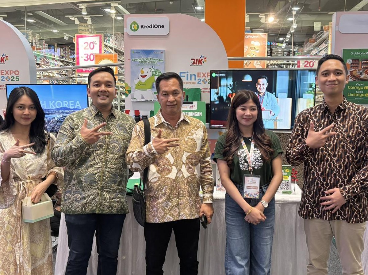 KrediOne Perkuat Literasi dan Inklusi Keuangan di FinEXPO 2025 Surabaya