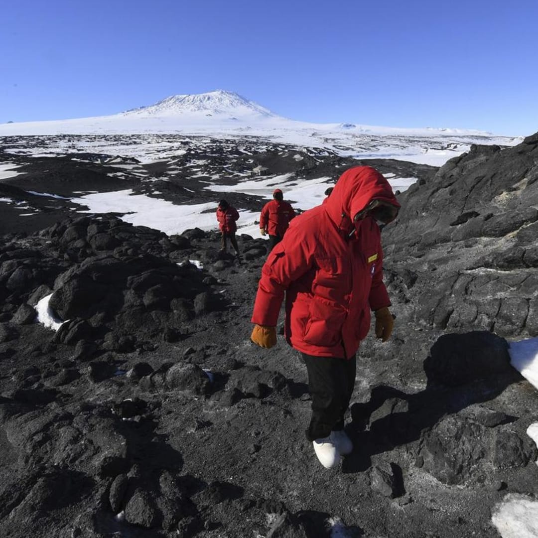 Perubahan Iklim Ungkap Jejak Sejarah Manusia yang Tersembunyi di Es