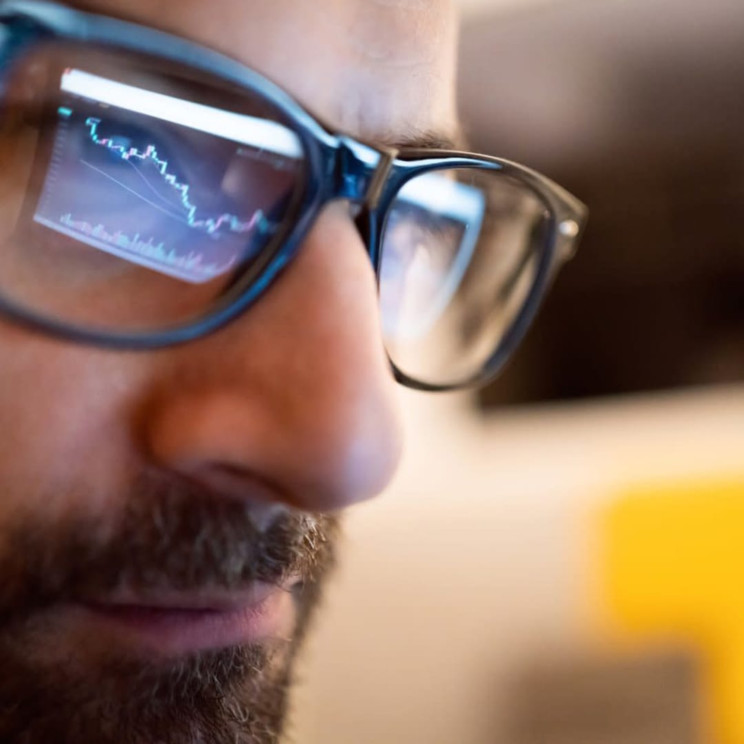 Haruskah Kamu Membeli, Menahan, atau Menjual XRP di Tengah Persaingan Ketat?