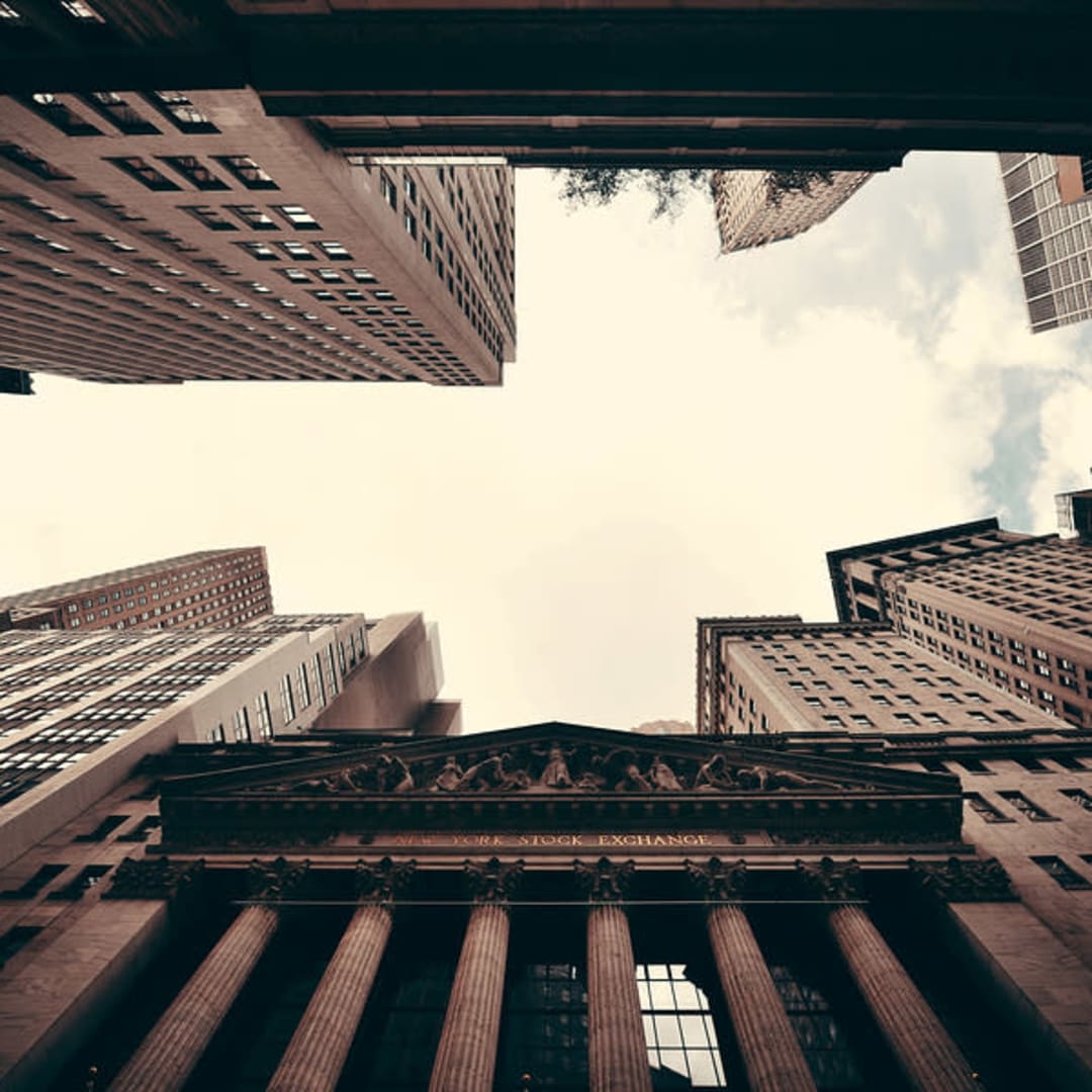 Ollie's Bargain Outlet: Saham Pertumbuhan Potensial dengan Laba dan Arus Kas Meningkat