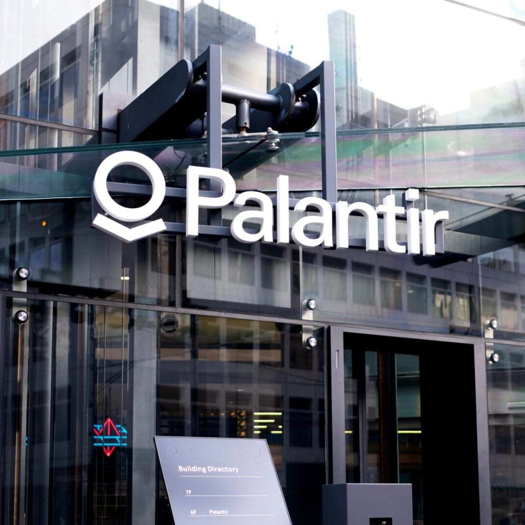 Palantir: Raksasa AI dengan Pertumbuhan Pesat tapi Harga Saham Terlalu Mahal