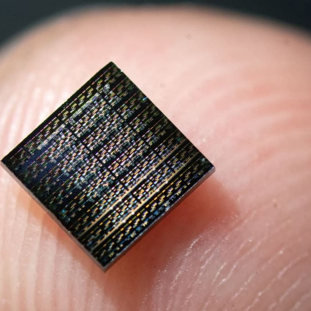 Revolusi Neuron Buatan: Teknologi Ion untuk Komputasi Otak Lebih Efisien