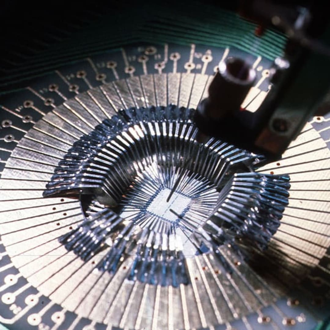 Peneliti Tiongkok Temukan Cara Kurangi Cacat Chip Mikro Hingga 99%