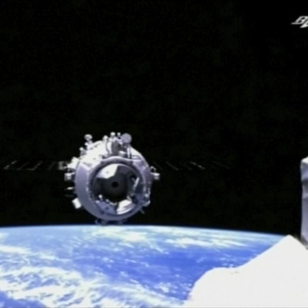 Bakteri Baru di Stasiun Luar Angkasa China Bisa Bertahan di Kondisi Ekstrem