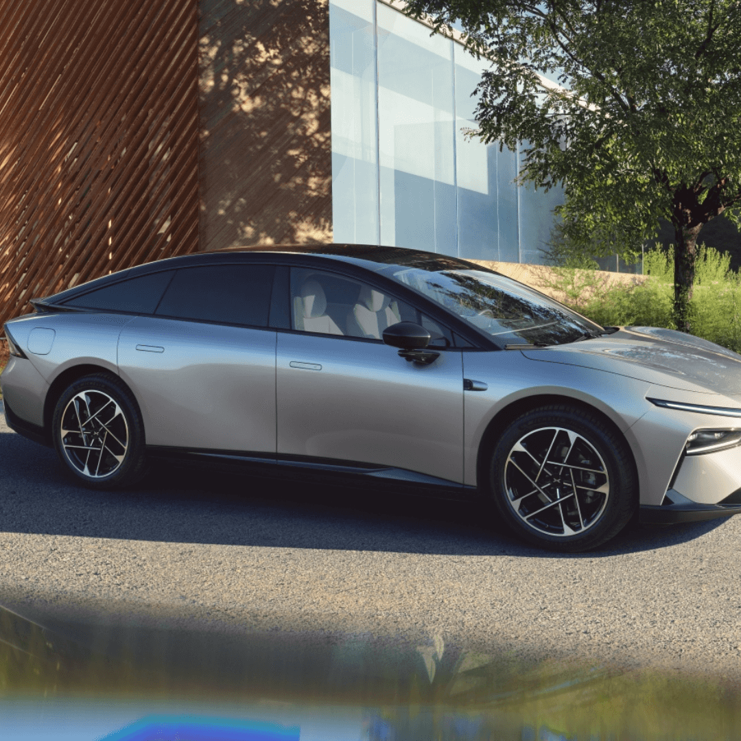 Xpeng Luncurkan P7+ EREV dan Update BEV, Perkuat Posisi Pasar China