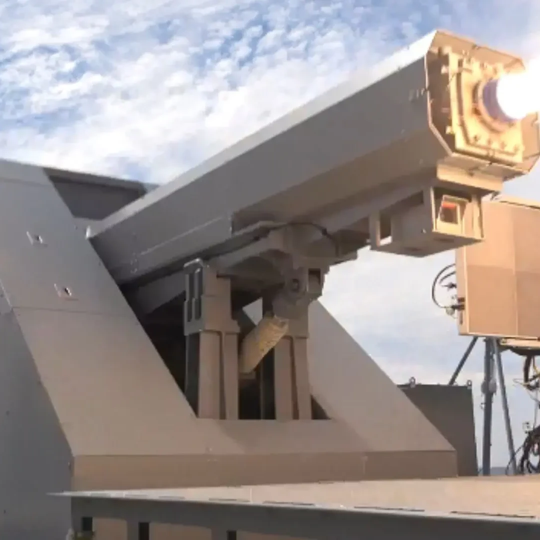 China Kembangkan Kapal Induk Nuklir dengan Senjata Laser dan Railgun Canggih