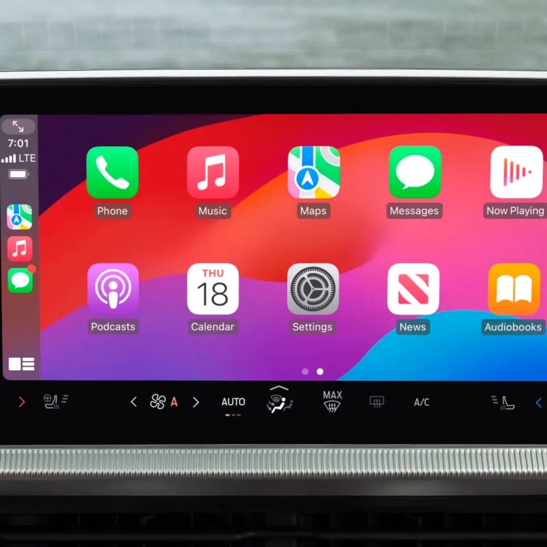 Tesla Mulai Uji Coba Apple CarPlay untuk Tingkatkan Daya Tarik Mobilnya