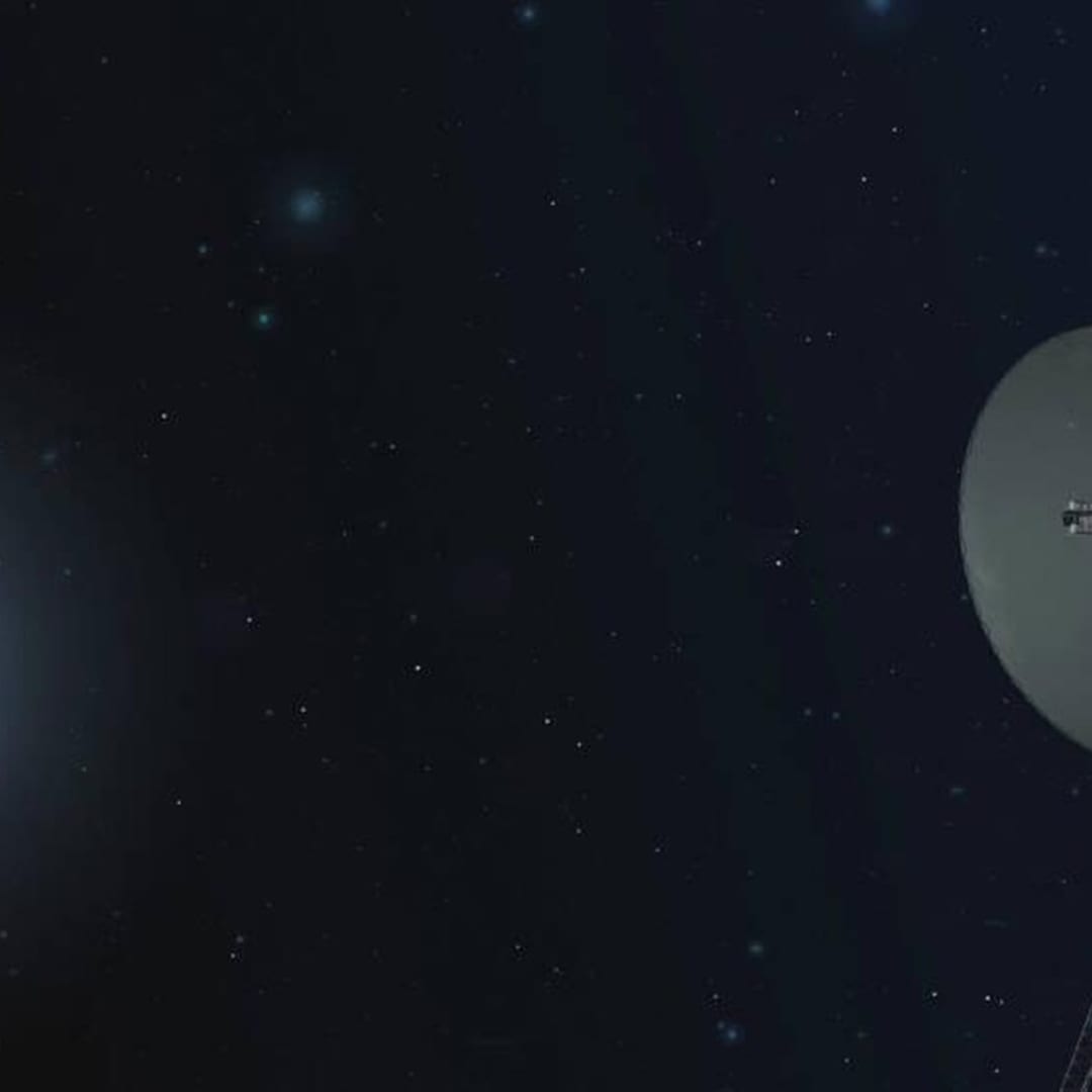Voyager 1 Siap Cetak Sejarah Jarak 1 Hari Cahaya dari Bumi Tahun 2026