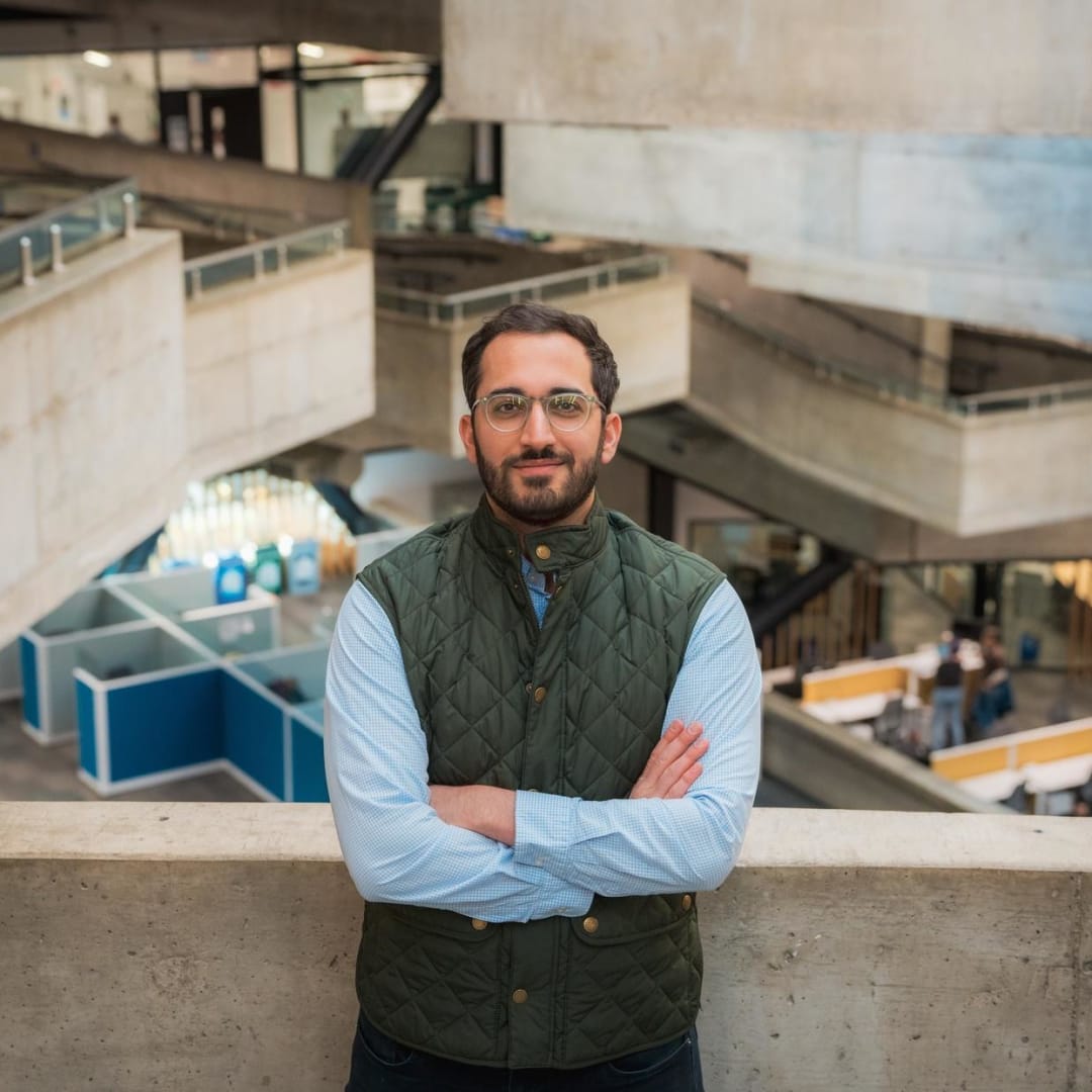 Profluent: AI Baru untuk Membuat Protein yang Didesain Khusus dan Revolusioner