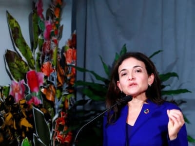 Sheryl Sandberg Didenda karena Hapus Email Rahasia Kasus Facebook