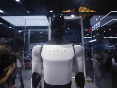 Analis Piper Sandler Prediksi Saham Tesla Naik Tajam Berkat Produk Robot Optimus