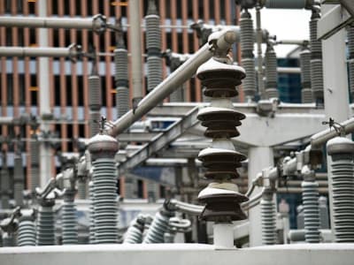 Cuaca Dingin Ekstrem Sebabkan Lonjakan Permintaan Listrik dan Badai Salju Bersejarah di AS