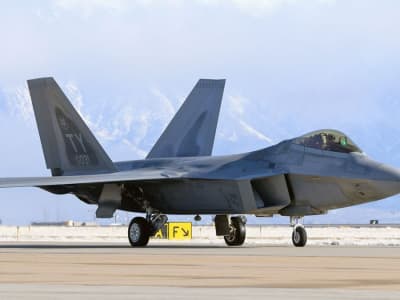Lockheed Martin Tawarkan Sensor Inframerah Canggih untuk Perkuat F-22 Raptor