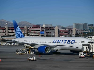 United Airlines Sukses Tingkatkan Pendapatan dari Tiket Premium dan Ekonomi Dasar