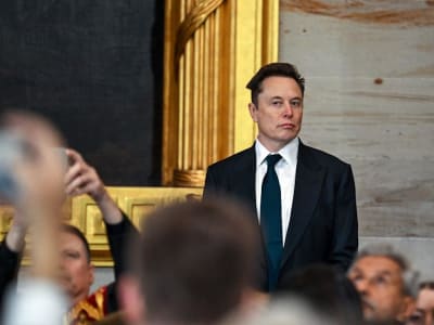 Elon Musk Ragukan Janji Investasi AI Ratusan Miliar Dolar dari Pemerintahan Trump