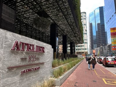 New World Development Tegaskan Bisnis Normal Meski Utang dan CEO Berganti Cepat