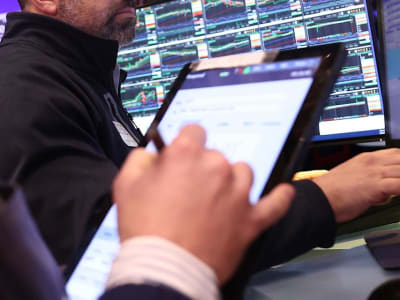 Kenaikan Indeks S&P 500 yang Diam-diam, Apa Artinya Bagi Investor Besar?