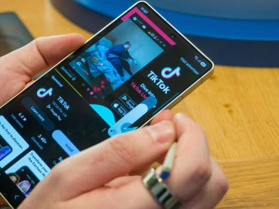 Samsung Hidupkan Kembali Bixby untuk Navigasi Suara di Galaxy S25