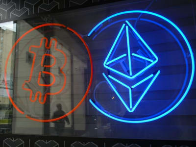 Trump Dorong Dominasi AS di Cryptocurrency dan Kecerdasan Buatan Lewat Langkah Baru