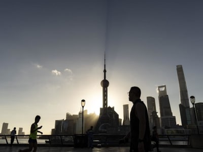 China Dorong Investasi 1 Triliun Yuan ke Pasar Saham untuk Stabilkan Ekonomi