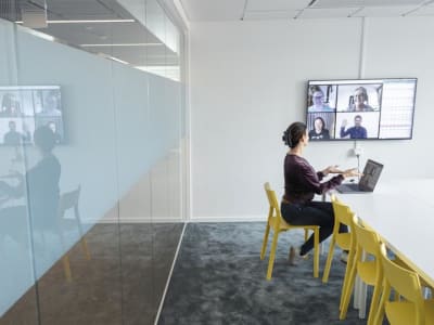 Masa Depan Kantor: Menyeimbangkan Fleksibilitas dan Rasa Keterikatan Kerja