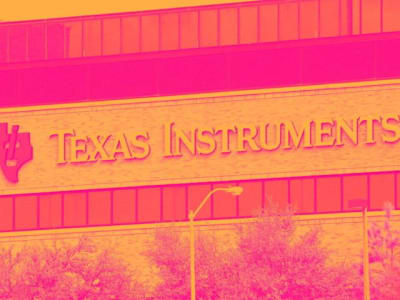 Texas Instruments Alami Penurunan Saham, Apakah Ini Kesempatan Membeli?
