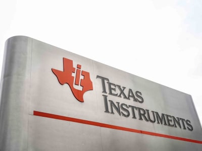 Penurunan Saham Texas Instruments Tunjukkan Perlambatan Pemulihan Chip Analog