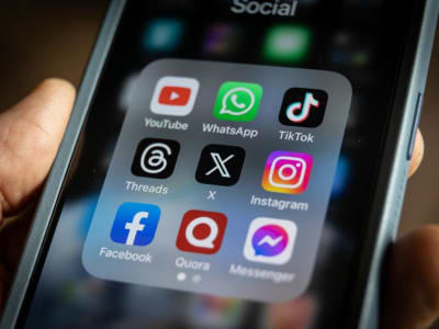 Platform Media Sosial Terdesentralisasi: Solusi Baru untuk Privasi dan Kontrol Pengguna