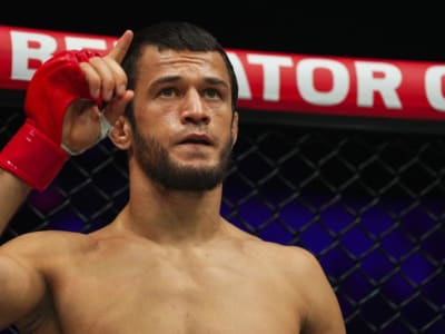 Nurmagomedov vs Hughes: Pertarungan Ketat yang Mengguncang PFL di Dubai