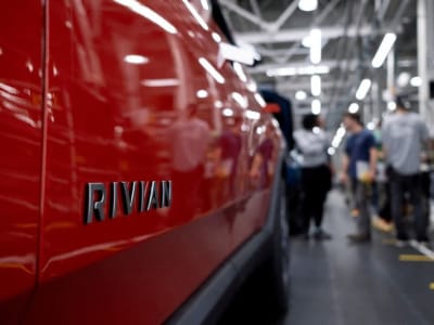 Volkswagen dan Rivian Buka Kerja Sama Teknologi untuk Mobil Listrik Masa Depan
