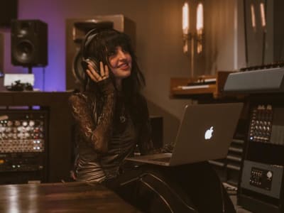 Audeze MM-100: Headphone Planar Magnetic Berkualitas Studio dan Terjangkau