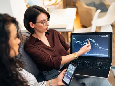 Tips Investasi dan Literasi Keuangan untuk Semua Usia dari Ahli Keuangan