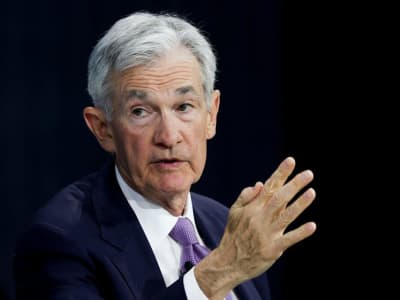 Tekanan Trump ke The Fed: Suku Bunga Turun atau Naik Tahun Ini?