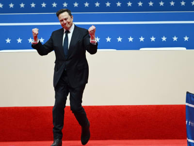 Elon Musk Meragukan Investasi AI Rp 8.22 quadriliun ($500 Miliar)  yang Diumumkan Trump