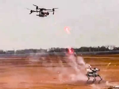 Video Robotik Menembakkan Kembang Api Memicu Perdebatan Perang Mesin di Tiongkok