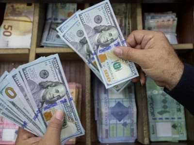 Pengaruh Rencana Tarif Trump dan Kebijakan Bank Sentral Terhadap Penguatan Dolar AS